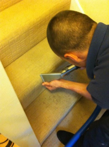 stair carpet cleaning before n after