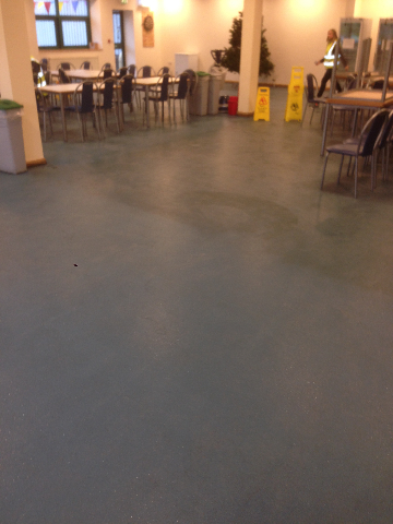 commercial hard floor cleaning service 4